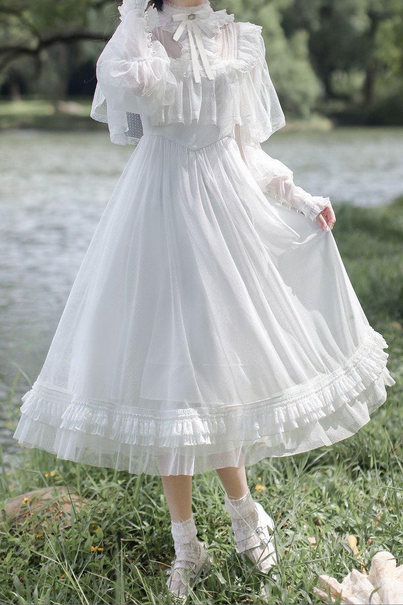 🎀Lily Blackプレゼントキャンペーン🎀

🔖クラシステムエレガントドットガーゼワンピース
belchic.xsrv.jp/cz/Ajxty 

-  参加条件 -
✧   <a href="/LilyBlack_shop/">LilyBlack</a>　 をフォロー
✧ このツイートをRT
✧ コメントで当選確立UP

⋆⸜  締め切り ⸝⋆ 
　　1/25