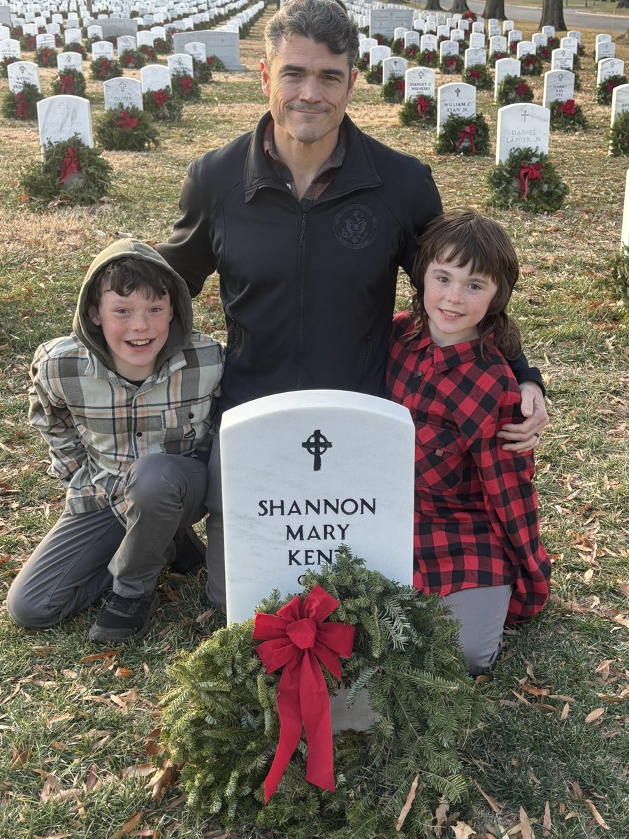 Joe Kent tweet media