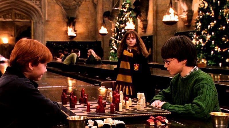 PopCulture2000s's tweet image. christmas at hogwarts