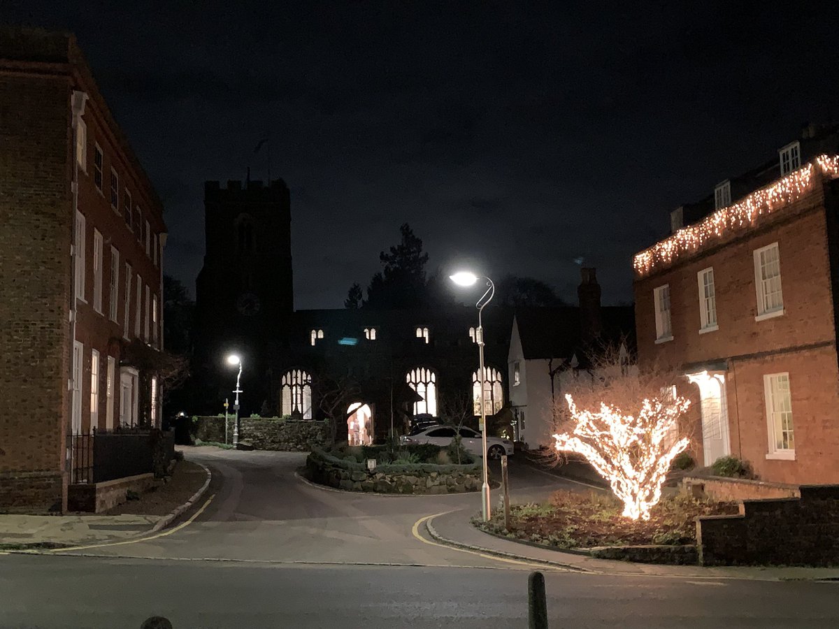 MiddlebrookDave's tweet image. Extra churches of the week - 1 (24/12). Good to lead the 8pm Carol service at St Andrews Ampthill. Wonderful Ampthill Town Band and a packed church singing carols merrily
