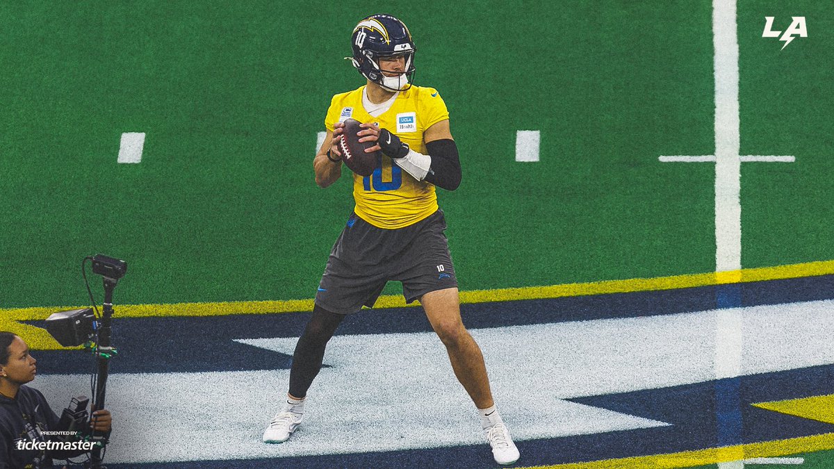 chargers's tweet image. different location, same energy