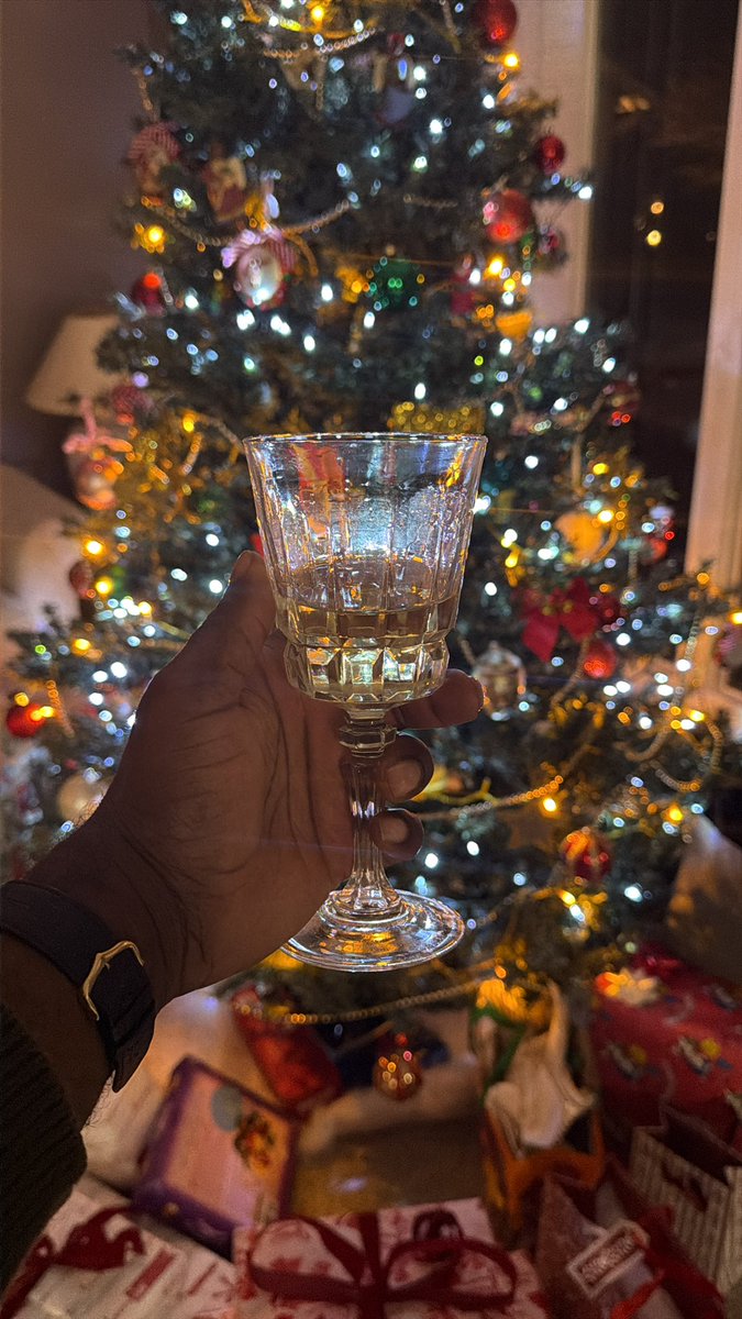 André Eanes tweet media