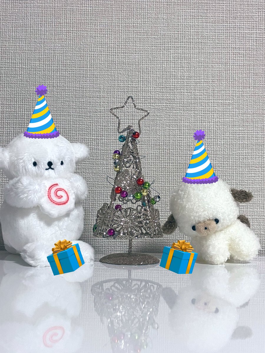 ✨🎄🎅Merry Xmas🎅🎄✨

我が家の真っ白もふもふさんズ☁️☁️

🐶🍥🦦

#さんじゅーななど
#なると大明神