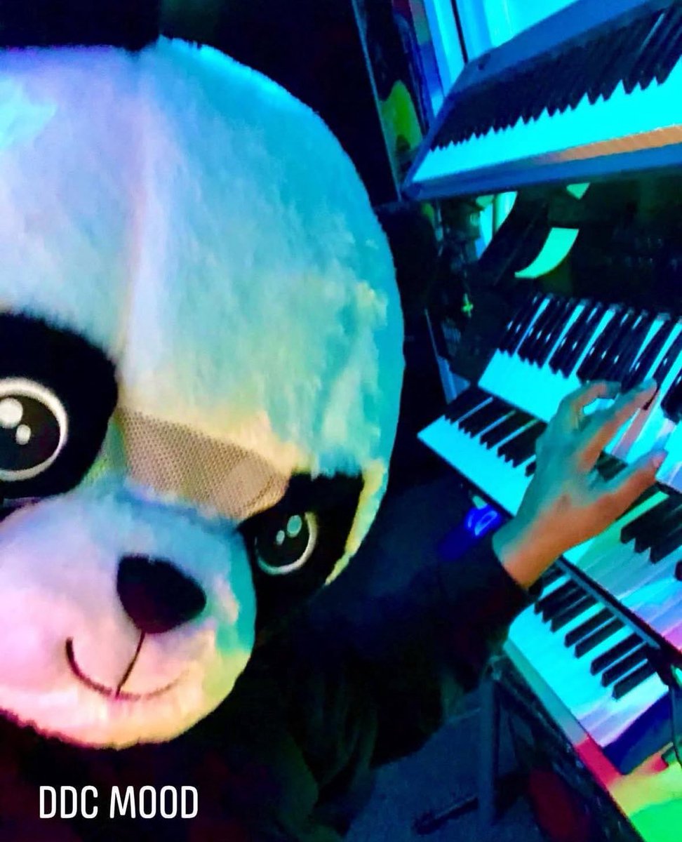 MERRY CHRISTMAS TO YOU ALL 🥃✊🏾❤️🔥