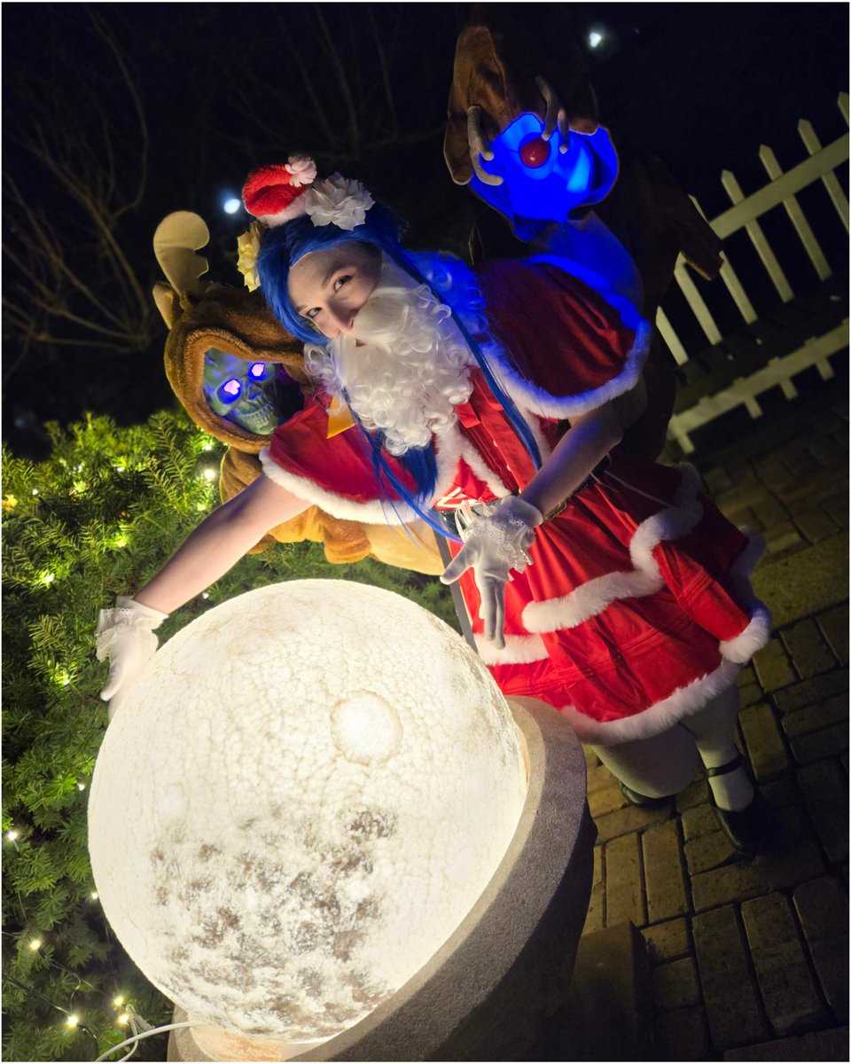 Goff Cosplay tweet media