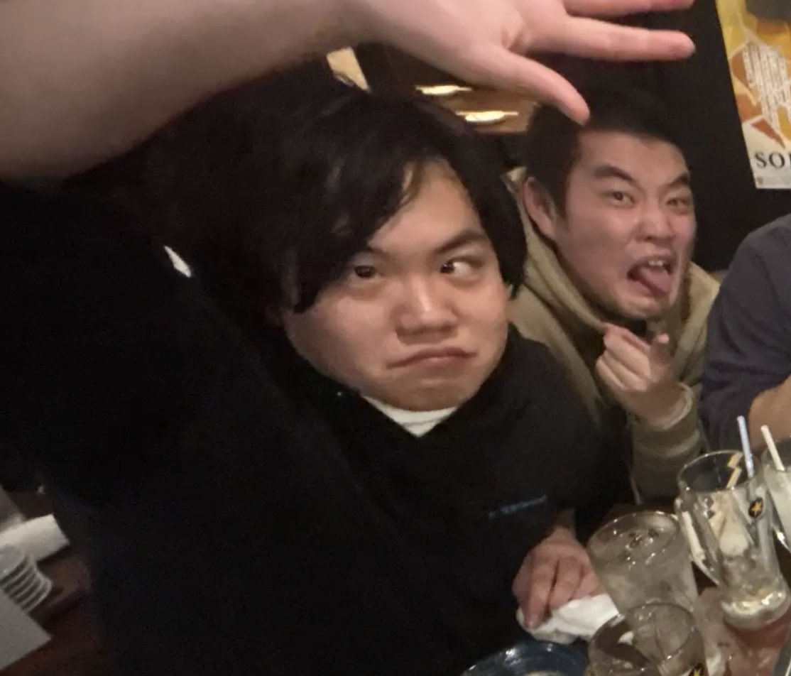 みほこ tweet media