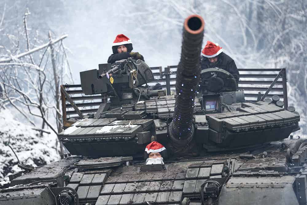 Merry Christmas ⛄🎁🎄 to all the soldiers of the world 🌍 may you be safe and return to your families. For the ones here today and the ones that never returned. 
Much love 💕💕 
Godspeed 🙏🙏