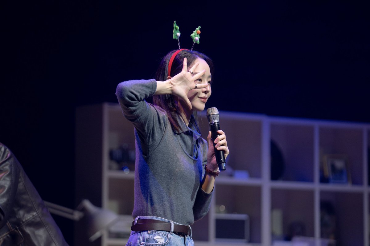 💚❤️🎄🎁𝗠𝗘𝗥𝗥𝗬 𝗖𝗛𝗥𝗜𝗦𝗧𝗠𝗔𝗦🎁🎄❤️💚

#신혜선