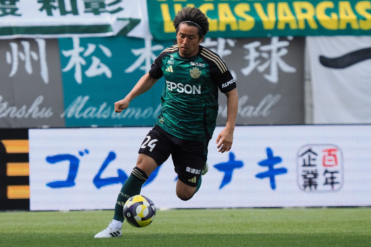 yamagafc's tweet photo. 【ニュース】小川大貴選手　契約更新のお知らせ
コメントはこちら⬇️
https://t.co/zHZdFVQE4A
#yamaga https://t.co/eW49YeWow7