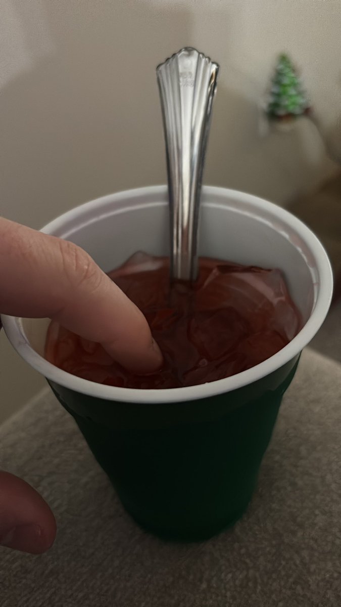 TerrySanders331's tweet image. Now I have a machine gun. Ho, ho, ho. #diehardchristmas #Firejennings