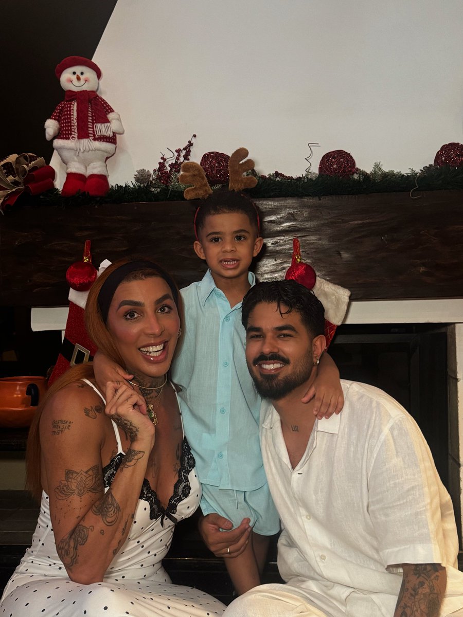 PepitaOfc's tweet image. Feliz Natal 🥹❤️