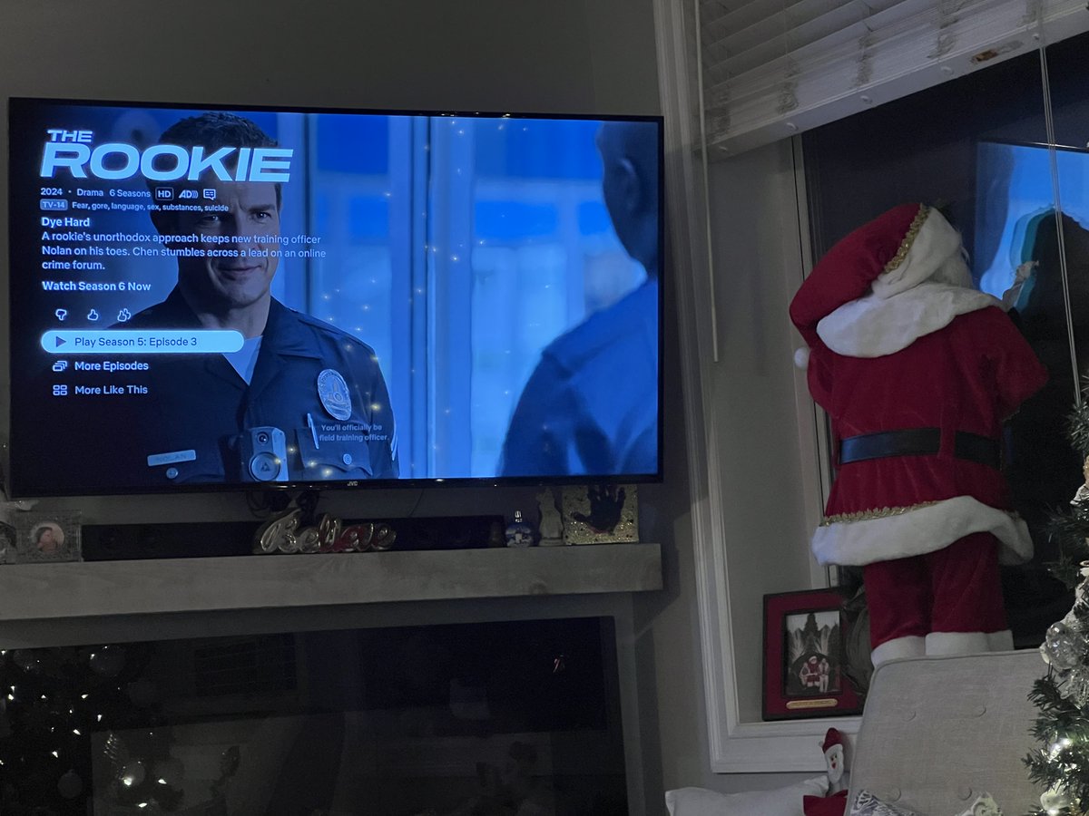 Anyone else watching Dye Hard this X’mas Eve??!