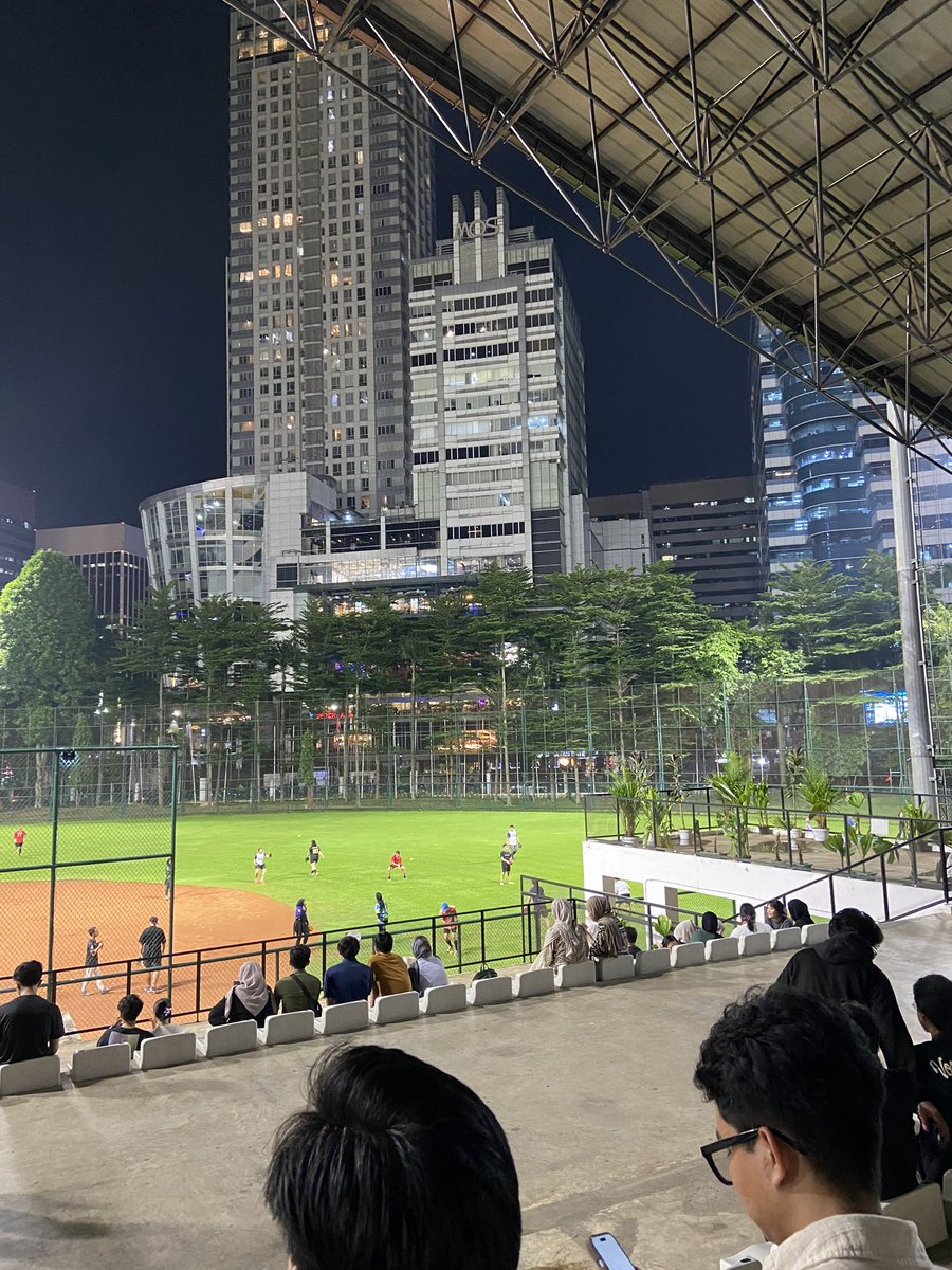 dinobinfinity's tweet image. absenan tiap minggu blok m &amp;amp; gbk