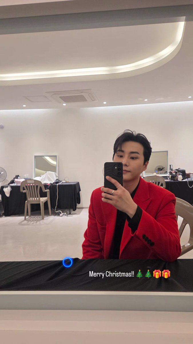 노트 tweet media