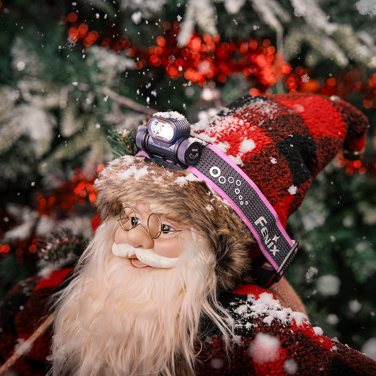 Wishing everyone a bright and peaceful Christmas 🎄  
May your days be filled with light, warmth, and moments that shine—  
just like the season itself. ✨  
#MerryChristmas #HolidaySpirit