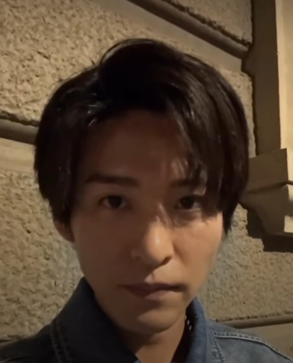 23日から始まった東京ドームでのSnowManのツアーですが今回全落ちだったんですよ😭
ところが少し前に制作開放席の案内が来て、なんと!!当選しました‼️
明日26日東京ドーム最終日に大好きなめめに会いに行けます🖤🖤🖤嬉し😭😭

笑顔の1日を🍀Happy day💗

#SnowManDomeTour2025 
#目黒蓮