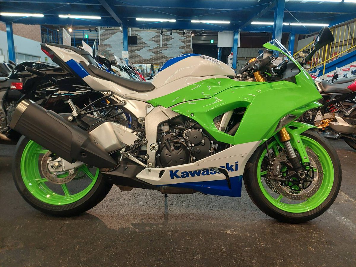 MFD大阪店です(^^)/ ZX-6R☆40thAnniversary Edition新規車両入荷しま