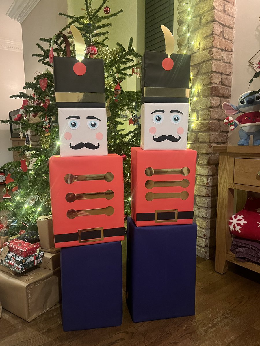 Felicity Benyon tweet media