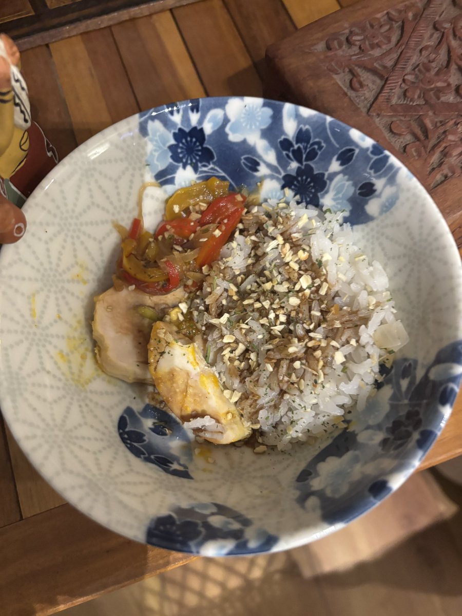 bella 🍓 forced recovery tweet media