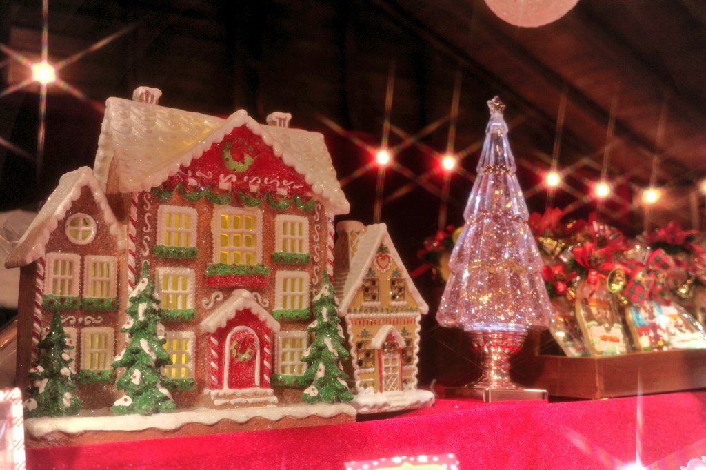 mintous_love's tweet image. 🎄𝑴𝒆𝒓𝒓𝒚 𝑪𝒉𝒓𝒊𝒔𝒕𝒎𝒂𝒔-✨️
이번 겨울은 크리스마스를 위한 일정으로 꽉 채워서 보냈어요!다들 따뜻하고 달콤한 크리스마스 보내세요!
호두까기 인형 발레, 크리스마스 애프터눈 티, 더현대 크리스마스 그리고 크리스마스 마켓을 위해 상하이로 가기도 하고..진짜 여한이 없음ㅠㅠㅠ