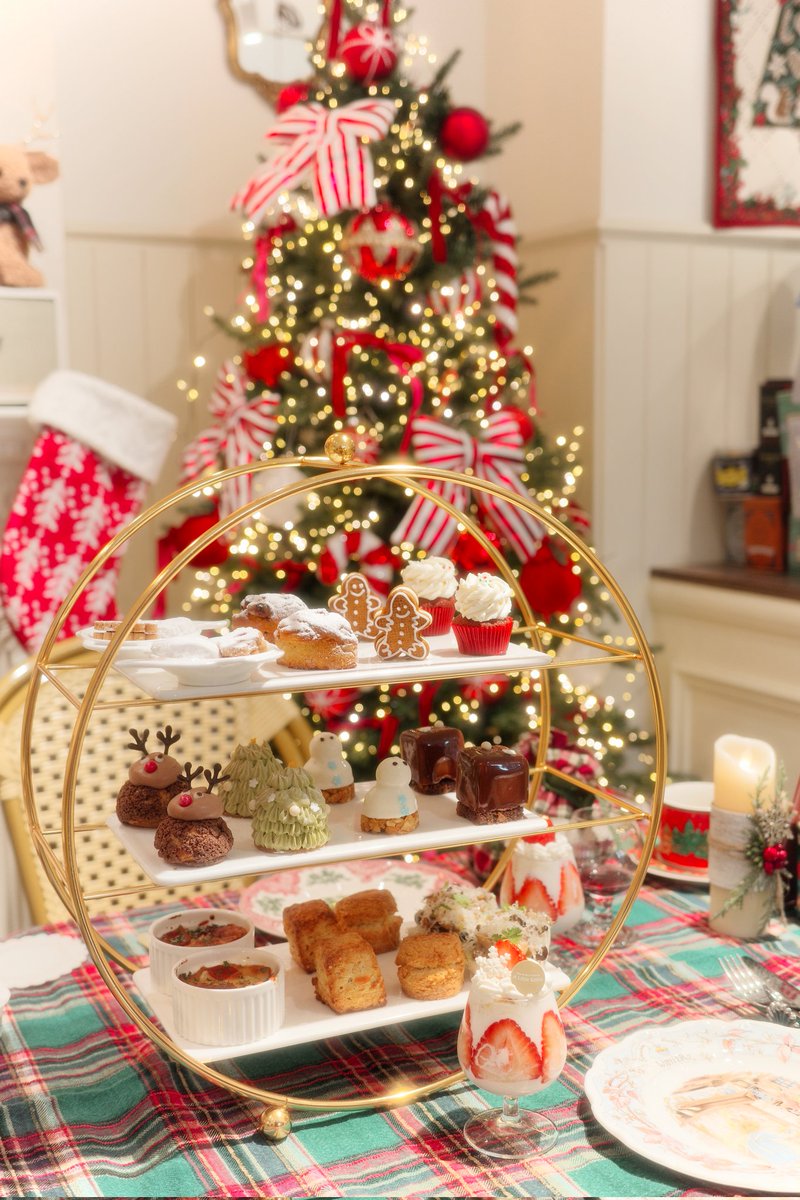 mintous_love's tweet image. 🎄𝑴𝒆𝒓𝒓𝒚 𝑪𝒉𝒓𝒊𝒔𝒕𝒎𝒂𝒔-✨️
이번 겨울은 크리스마스를 위한 일정으로 꽉 채워서 보냈어요!다들 따뜻하고 달콤한 크리스마스 보내세요!
호두까기 인형 발레, 크리스마스 애프터눈 티, 더현대 크리스마스 그리고 크리스마스 마켓을 위해 상하이로 가기도 하고..진짜 여한이 없음ㅠㅠㅠ