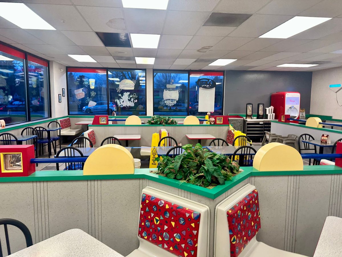 The Retro Room 🎮🕹🎬🎥 tweet media