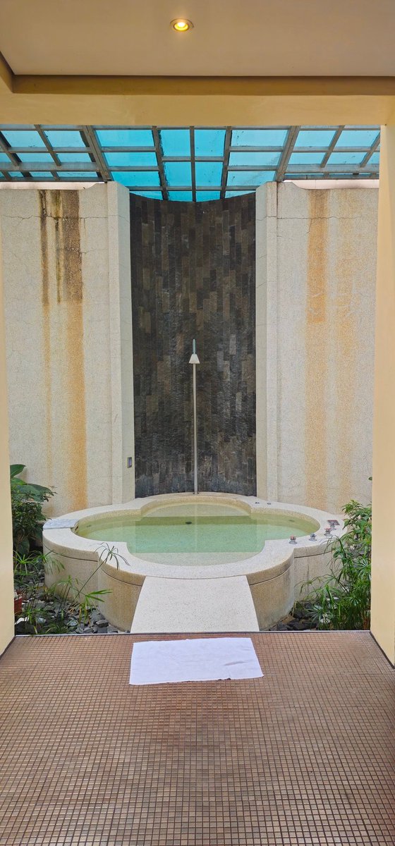 A＆E夫妻生活情趣分享 tweet media