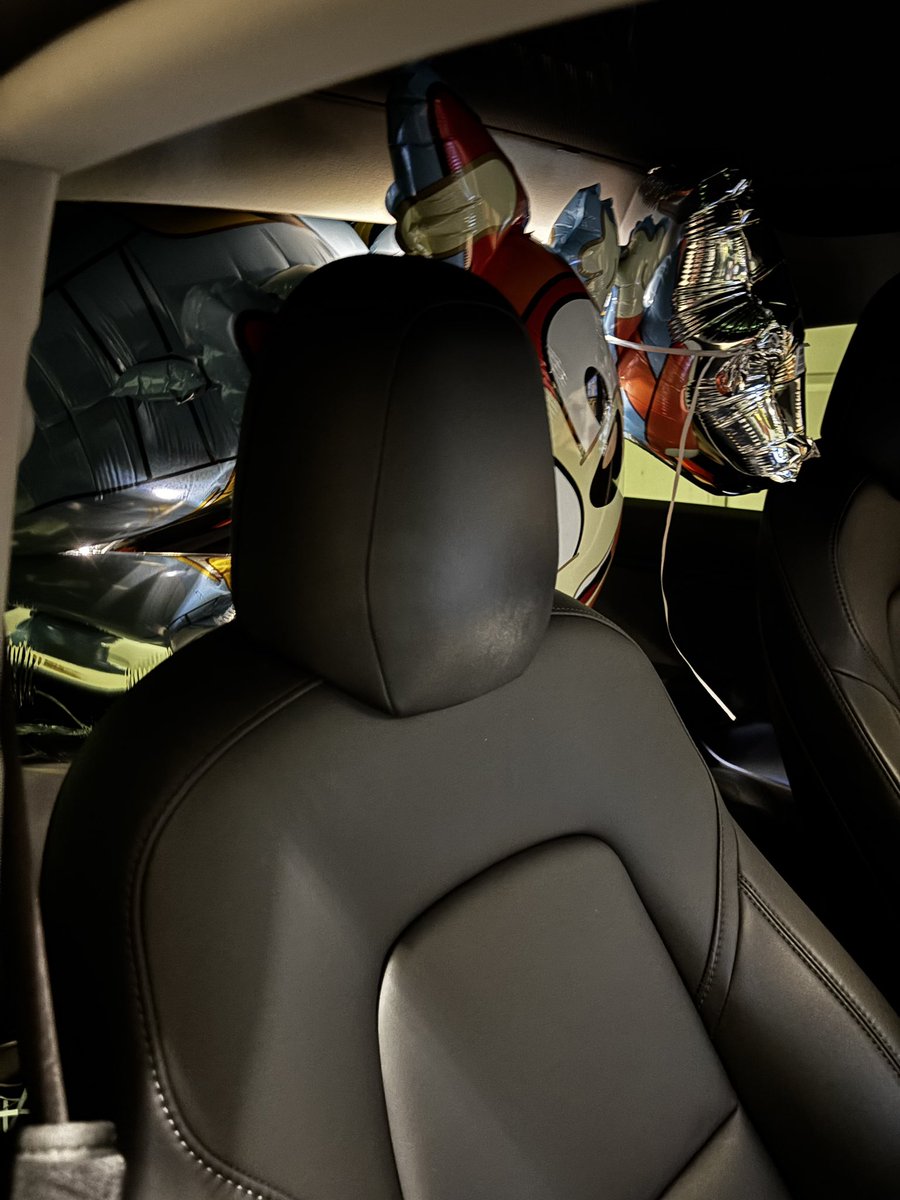 hoonflixs's tweet photo. deadass how am i gonna drive tmr https://t.co/9APzaJzUxA