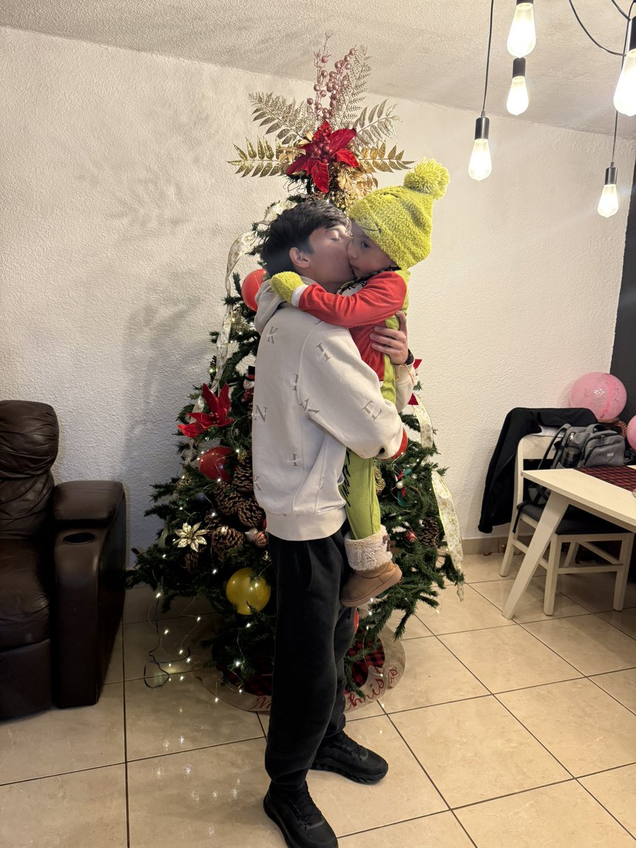 Derick Silvain (@dericksil1106) on Twitter photo 