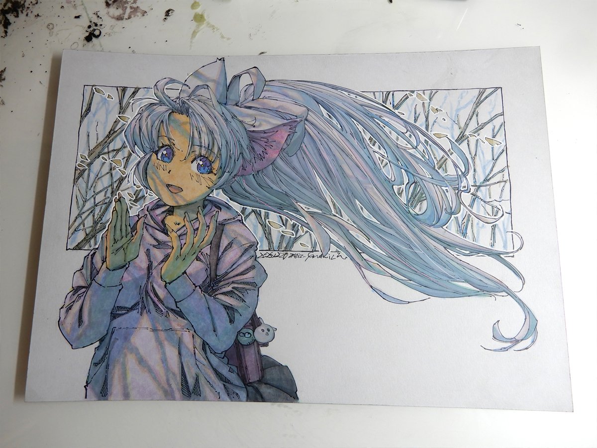 アナログ2410：薄紫の風と紅い耳】銀狐のふわ耳。pixivだと雪の