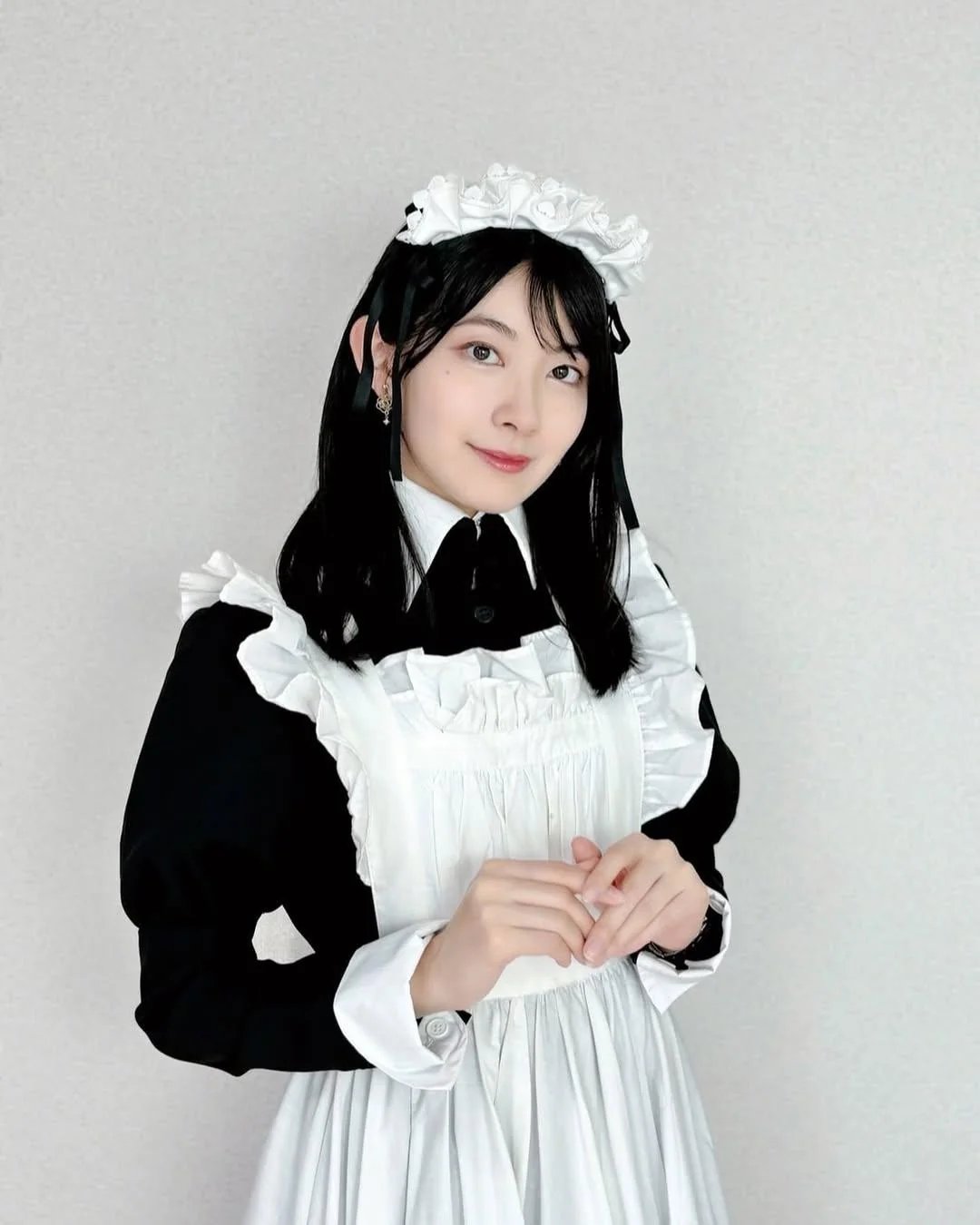 saya hiyama maid outfit