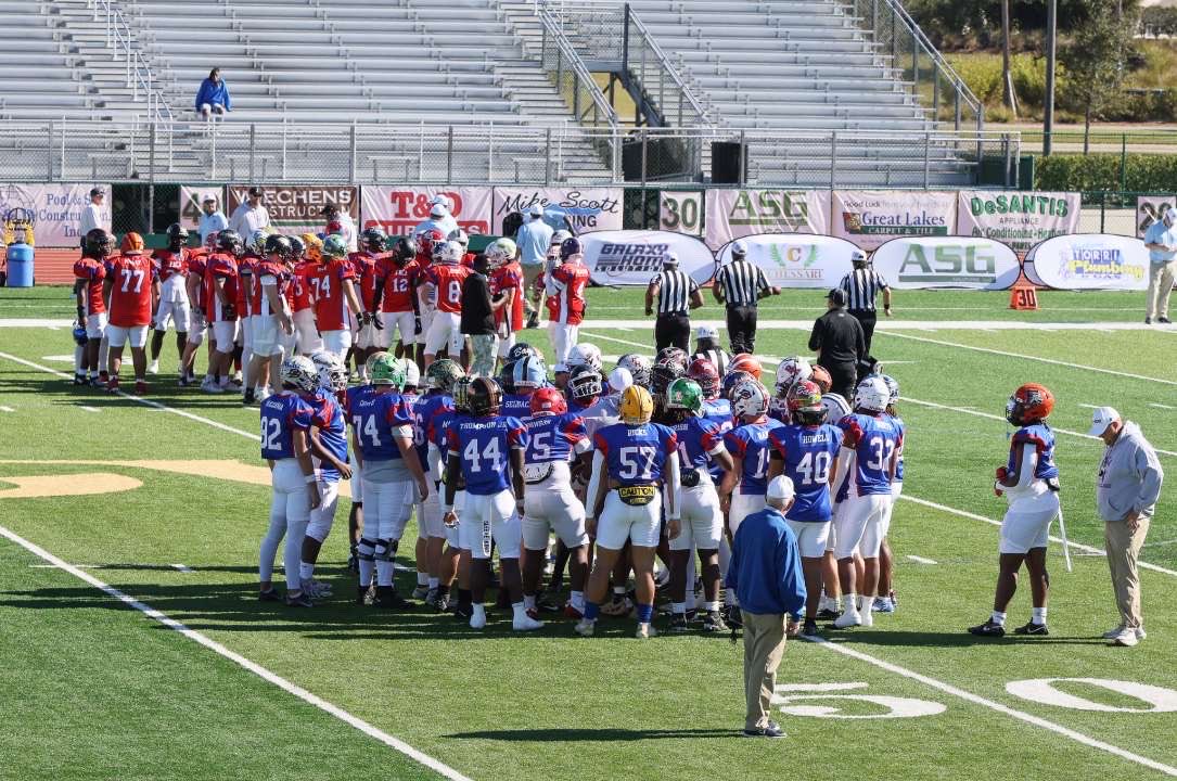 Blayne509's tweet photo. Super thankful to have been able to compete with this amazing group of guys in the annual FACA all star game had a great time @SuwanneeFB @CoachHall41 https://t.co/2UXBpSafYI