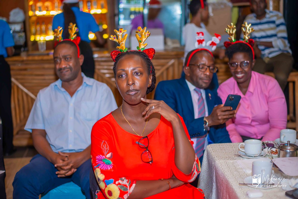 KlaSpringers's tweet photo. We had a very warm fellowship of sharing gifts with our Santas and celebrating the spirit of togetherness.
#Springers https://t.co/qUAiZq0X38