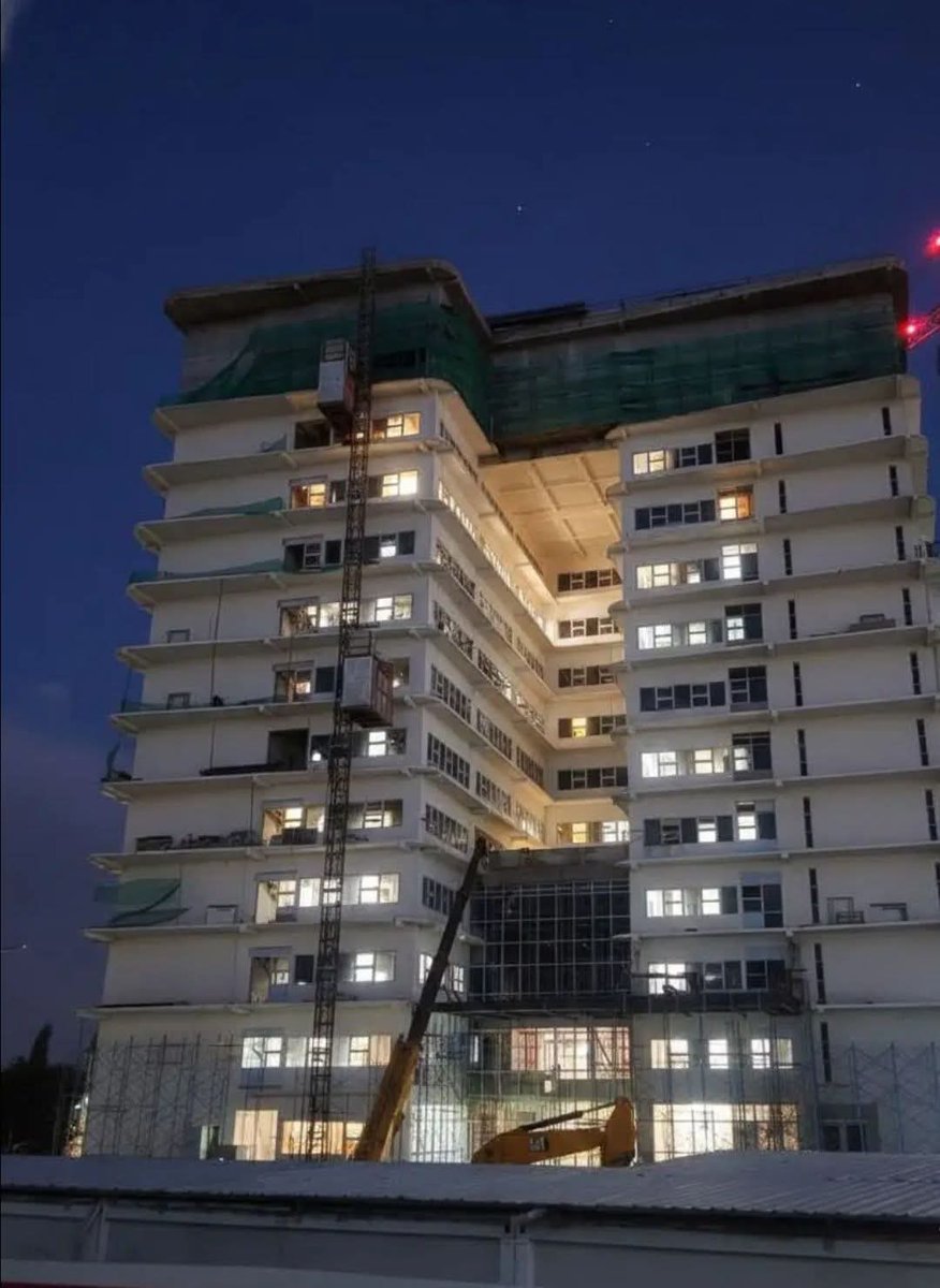 Sitoneizer's tweet image. Update pembangunan gedung FIKES di kompleks UMP kampus 2 , credit to Love Purwokerto, dkk