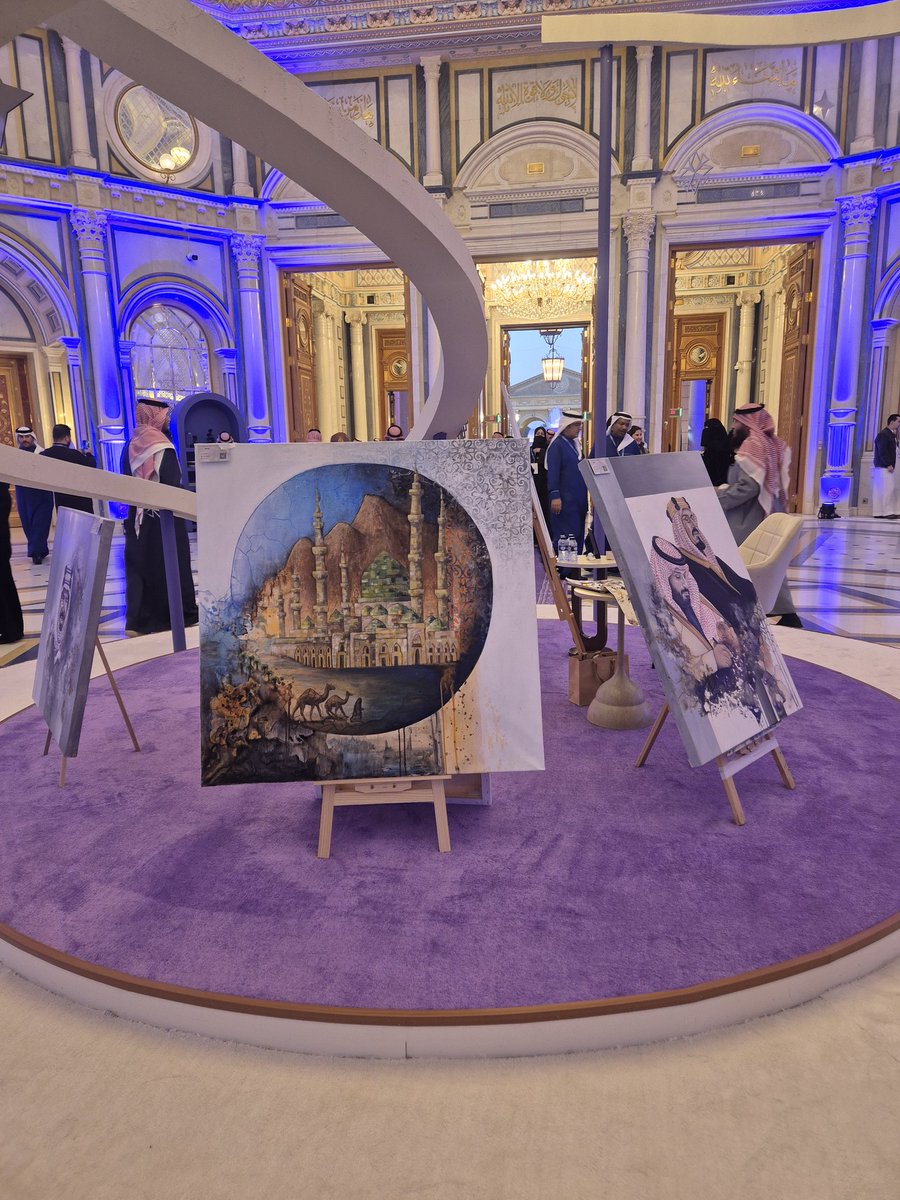 S7qr_'s tweet photo. سررت بحضور ملتقى #DeveGO تحت إشراف @SDB_sa و الذي منح مساحة لالتقاء رواد الأعمال والمستثمرين ضمن بيئة داعمة للابتكار والنمو المستدام https://t.co/wtlsVR4EjE