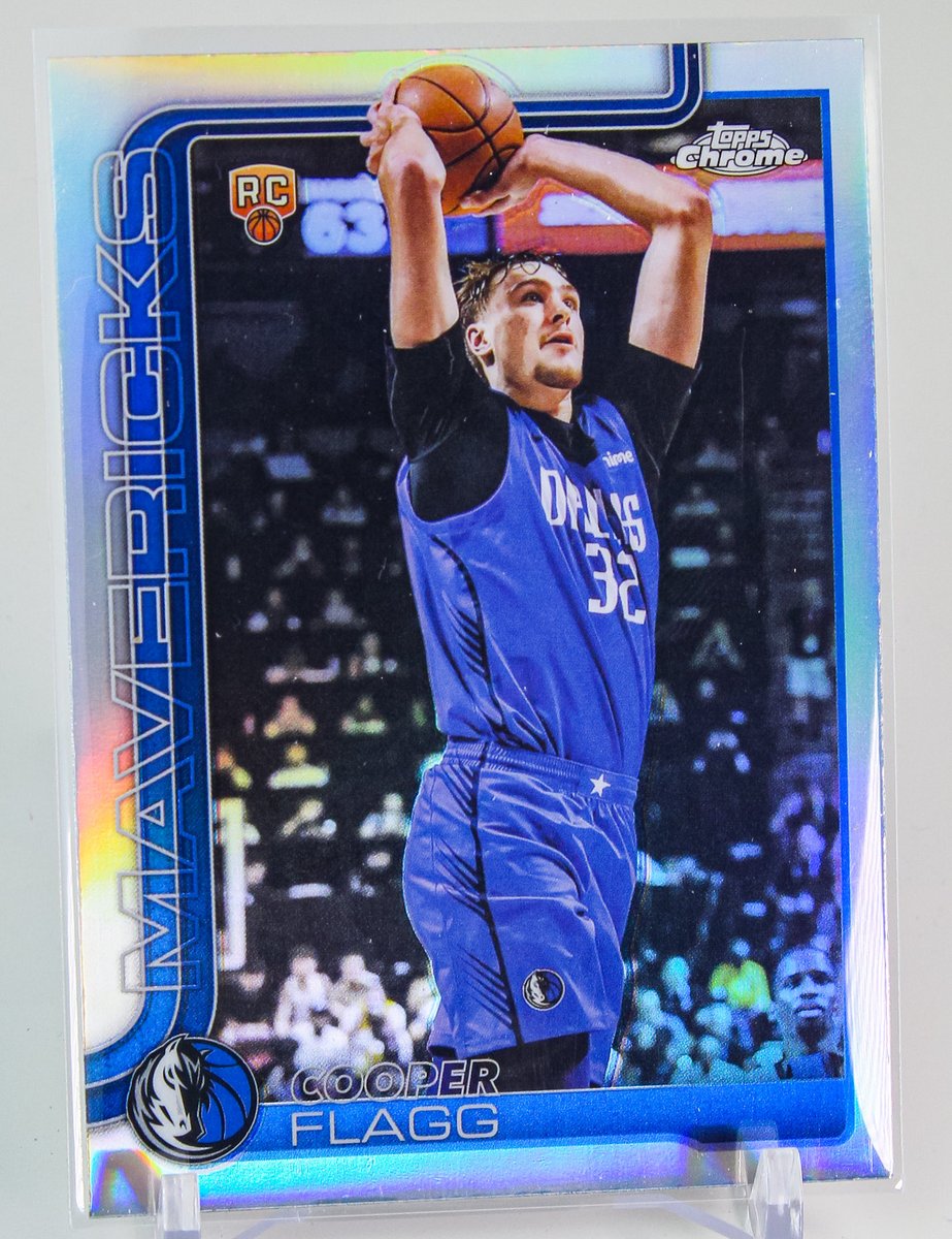 CDB_SportsCards's tweet image. #CooperFlaggRC #Refractor