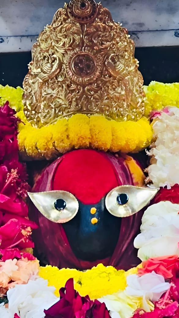 चिंता की क्या बात है, जब मेरी माँ स्वयं मेरे साथ है ❤️🙏