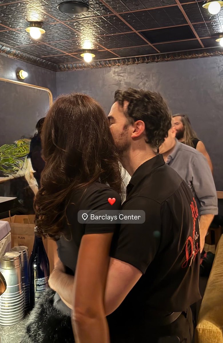 Kevin Jonas via instagram stories 🩵