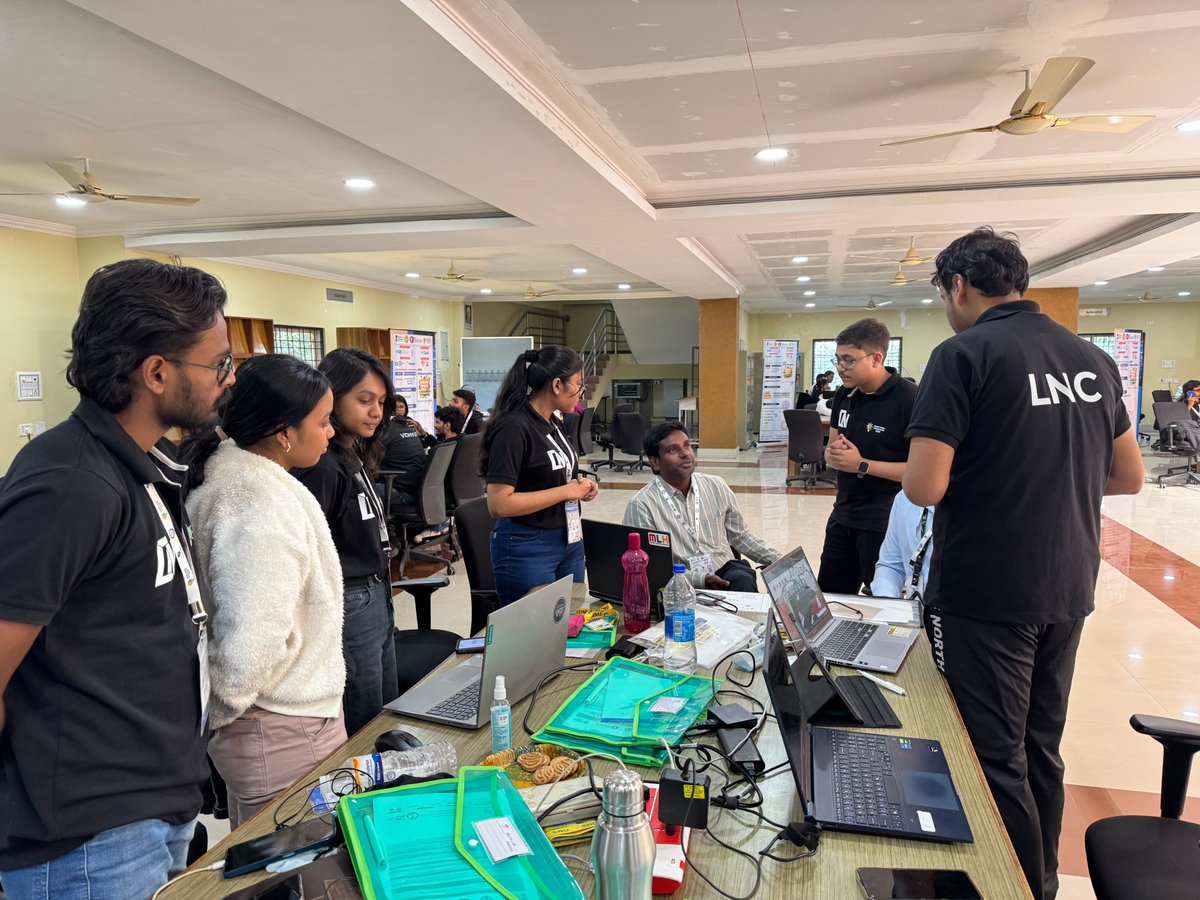 LNC COMMUNITY tweet media