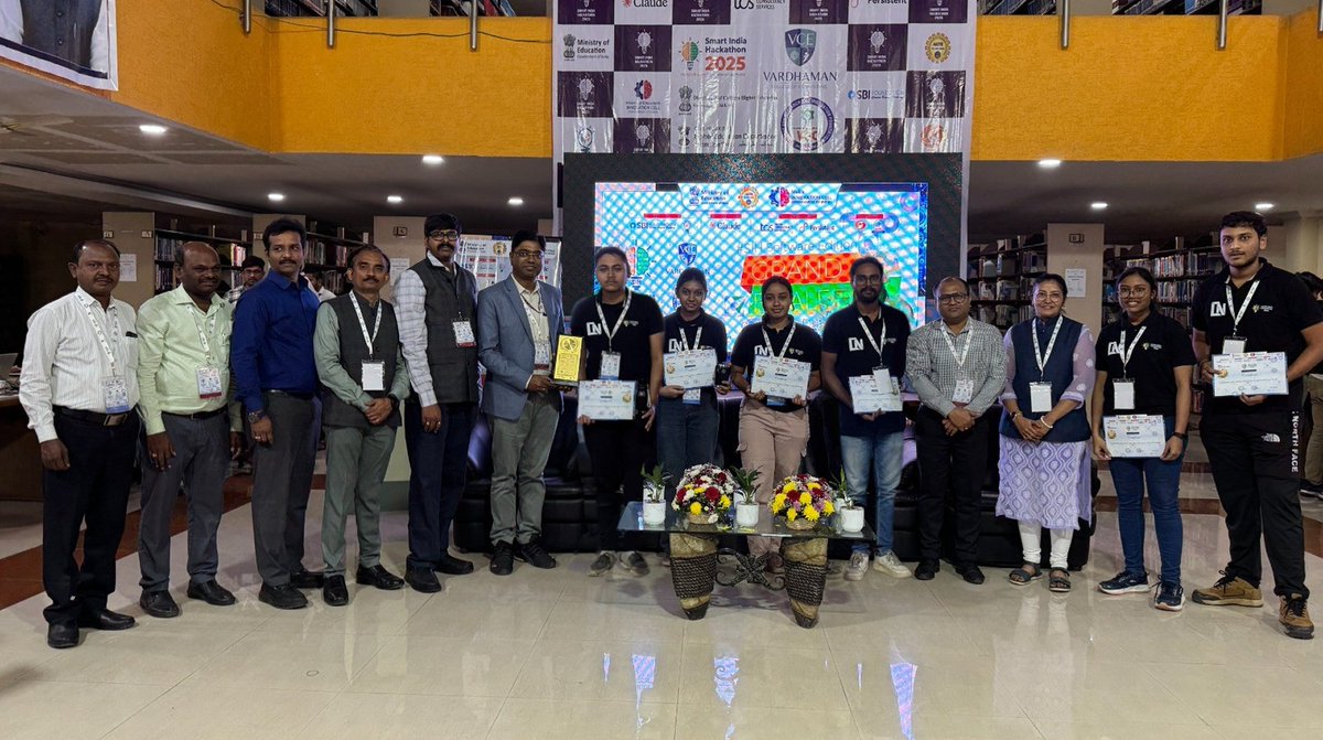 LNC COMMUNITY tweet media