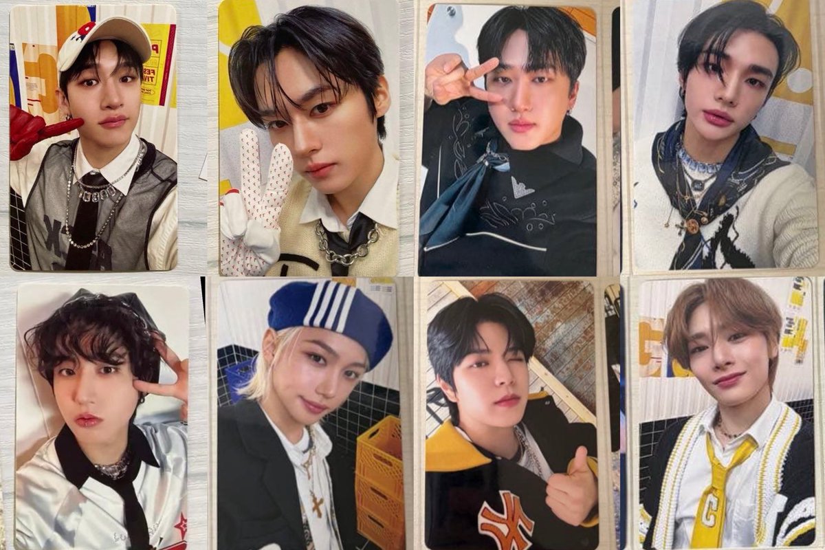 ot8 photocard set B - toy world 'stray kids fan connecting 2024