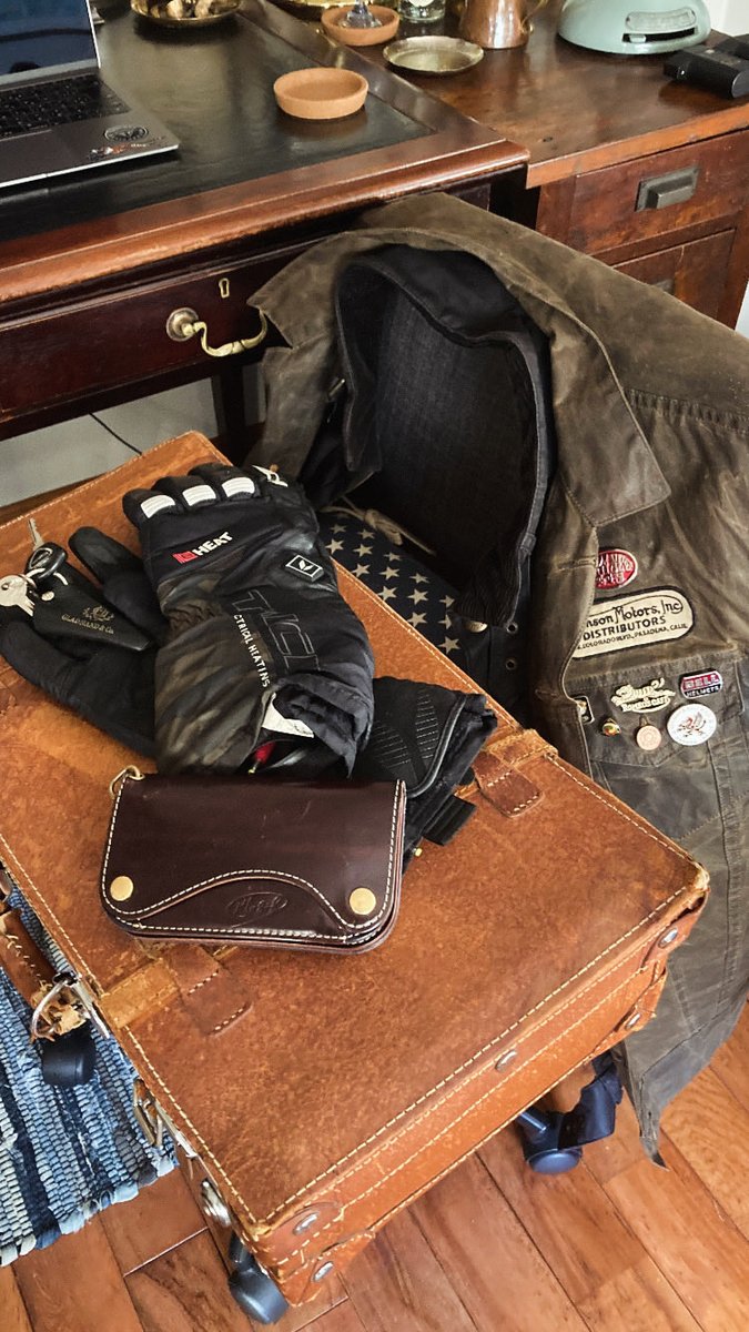 KA2_BikeLab's tweet image. バイク乗るよ🏍️