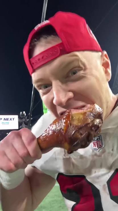 GreenFNpicks's tweet photo. COLTS @ NINERS GAME SCRIPT LOCK🔒

Christian McCaffrey OVER 61.5 Rush Yards (-110)

Jonathan Taylor OR Christian McCaffrey 2+ TDs (+125)

UNDER 23.5 First Half (-120)

Drop a like if you’re tailing💚 https://t.co/ibSHCAiuql