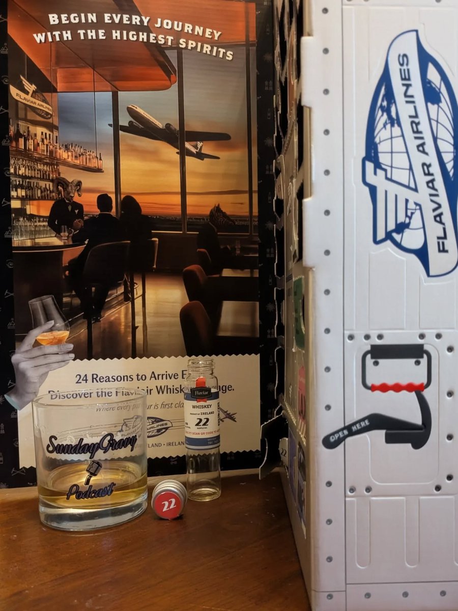 SundayGravytalk's tweet photo. Flight 0022 takes us to Dublin Ireland, where we  sample NATTERJACK Irish Whiskey. Founded in 2019, their namesake, the Natterjack Toad, is the only toad native to Ireland. Its "croak" can be heard up to 2 miles away! Crafted from 20% malted barley and 80% corn, it is triple distilled and first aged for 3 years in ex bourbon barrels and then finished for 1 year in virgin American Oak. This is one SMOOTH whiskey! It has a great orange zest hit, a hint of honey, and a hint of lemon, with a touch of spice. This is one to put on the holiday table! 4.8/5 cannoli.