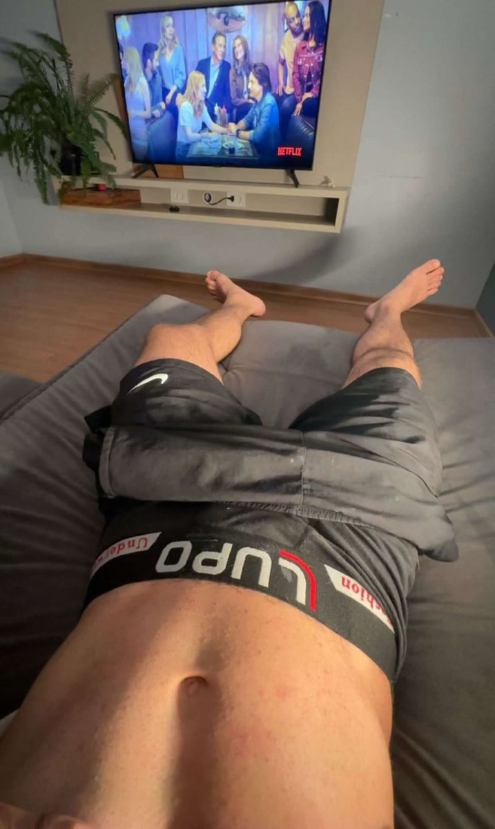 Colaria aqui ver algo?👀