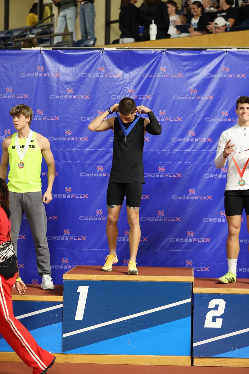 Bkguzman21's tweet photo. Went and Competed in the 60mh at the Galleria Games in Birmingham Alabama and Got 1st Place with a time of 8.47! Not exactly the time i wanted to open with but next meet i will definitley PR! @_KeepPounding @bel_cobbs @Nike @GuyerBoysTrack @milesplit @AthleticdotNet @BhamCrossPlex #Athlete #track #winner #speed #classof2028 #hurdles #indoortrack