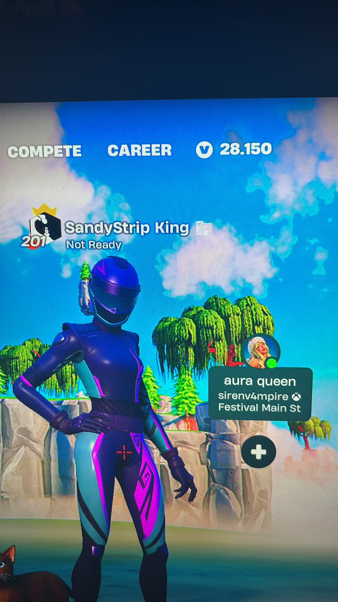 RealMiauwX's tweet image. ty @KrumblingKrumb for 27k refill goat #krumblegit