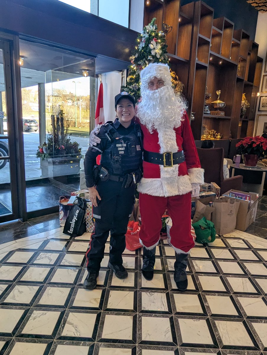 Neighbourhood Officer Amanda tweet media