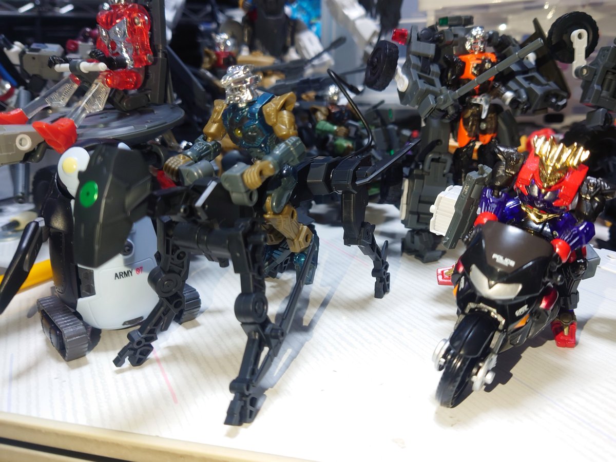 壺から虎 壺から虎