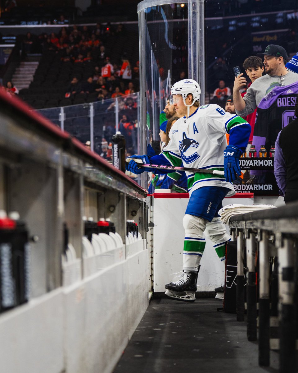 Canucks's tweet image. Prime time. ⏰